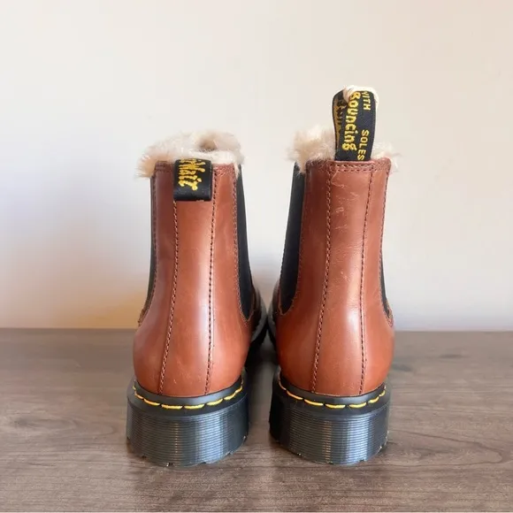 Dr. Martens Leonore Faux Fur Lined Women's Pull On Boot Size 10 SKU#243177