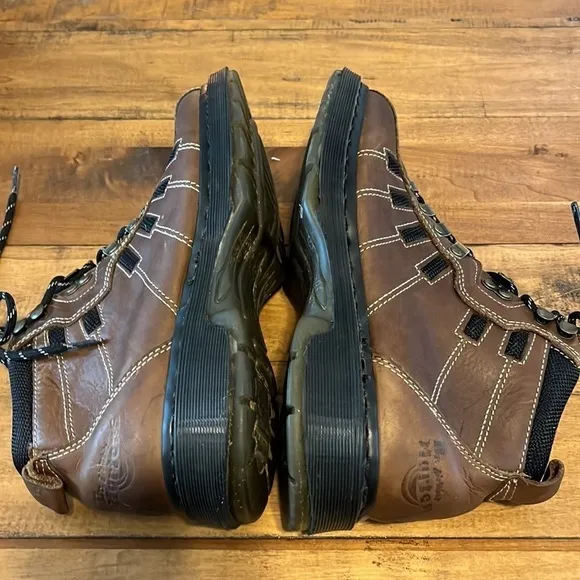 DR Martens Vintage boots