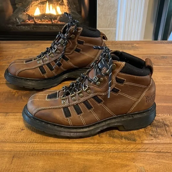 DR Martens Vintage boots