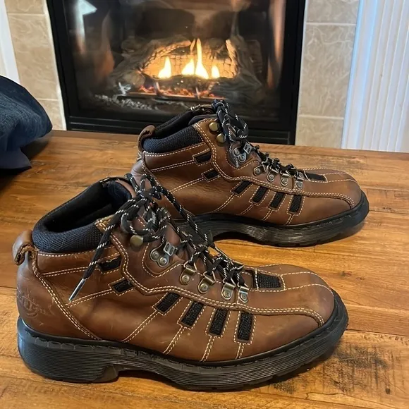 DR Martens Vintage boots