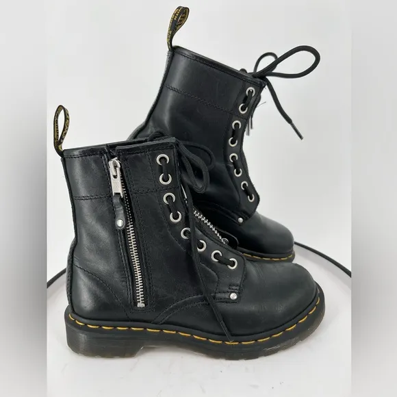 DR. MARTENS WANAMA TWIN ZIP LEATHER DOC MARTEN BOOTS