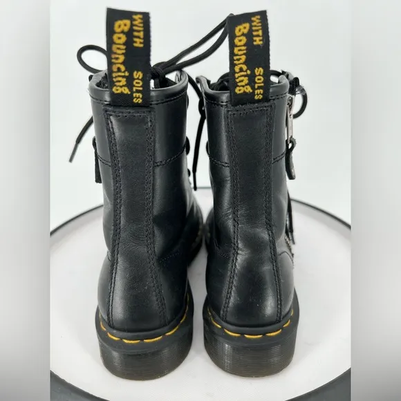 DR. MARTENS WANAMA TWIN ZIP LEATHER DOC MARTEN BOOTS