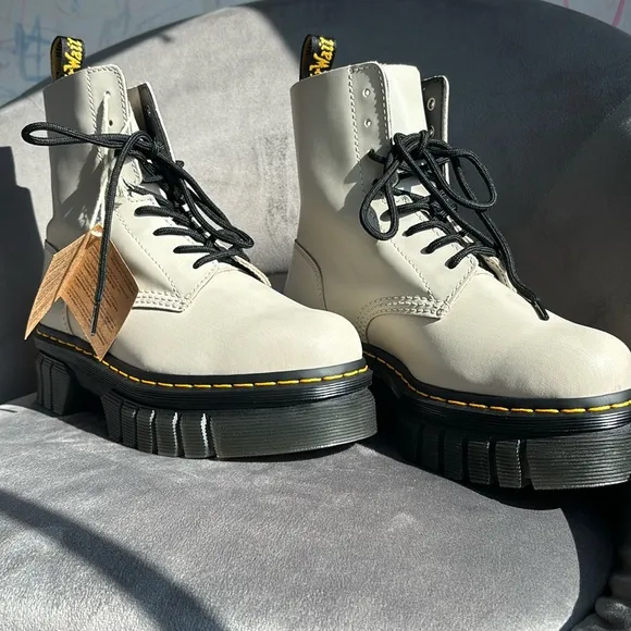 Dr. Martens White Jadon Platform Boots size 8