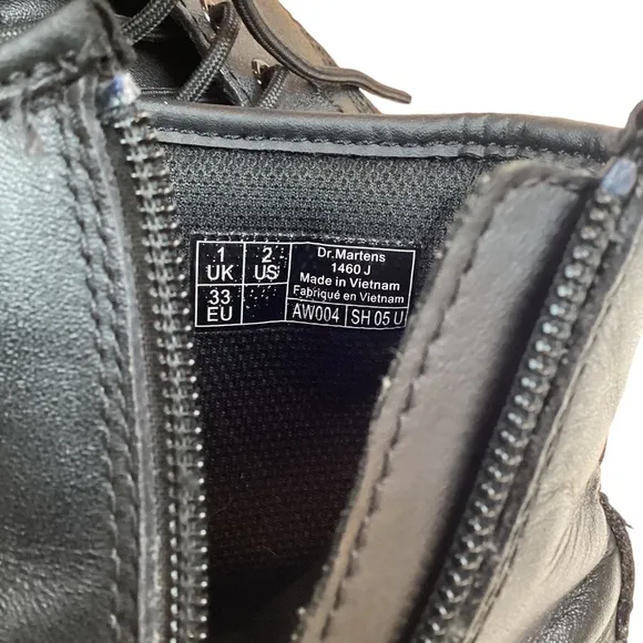 Dr. Martens Youth Pascal Lace Up Boots 1460J