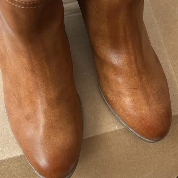 Dr. Scholl's Women Lucille Ankle Pull slip on western Bootie size 10M tan brown