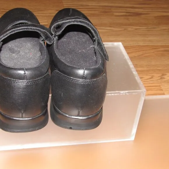 DREW Mary Jane Leather Black Comfort Shoes Size 8W
