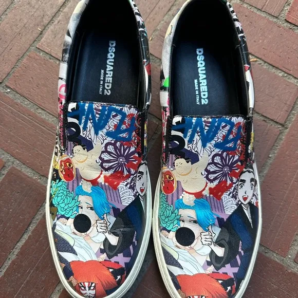 DSQUARED2 slip on shoes. Like New. Size 43 European