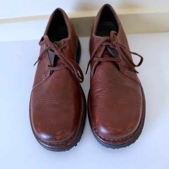 Dunham Shoes  Oxford Leather Brown Slip Resistant Mens SZ 9D
