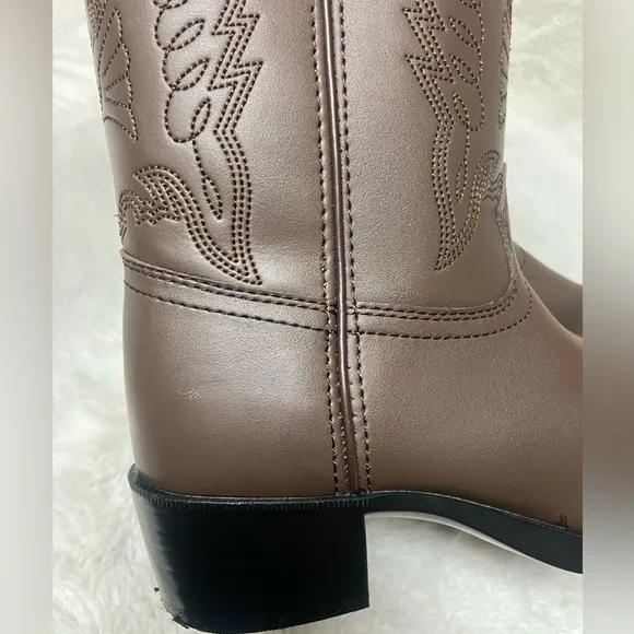Durango Kids brown cowboy boots size 3