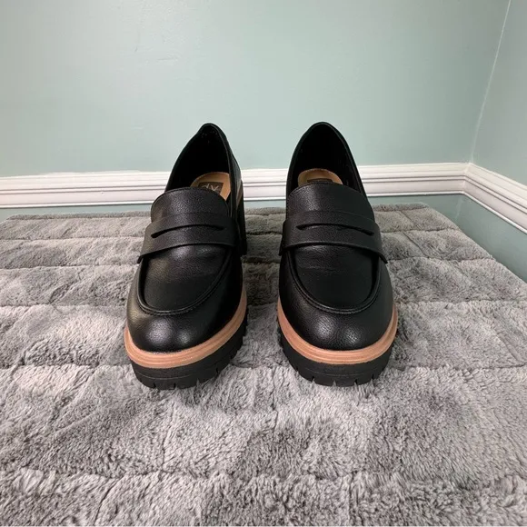 DV by Dolce Vita Black Jayjay Leather Loafer Womens Shoes Size 11 Slip On New