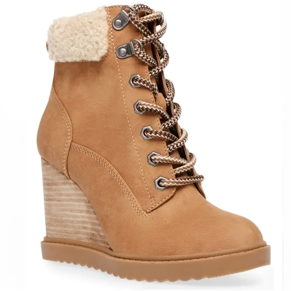 DV Dolce Vita Tan Lace Up Wedge Booties Size 9.5 Women’s Boots