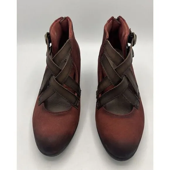 Earth Women's Amber Boot Size 7B Come Heel Bootie Brown Leather Funky Bootie