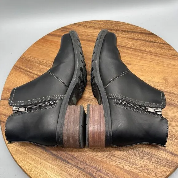 Eastland Juniper Boots Size 7 M Black Faux Leather Round Toe Side Zip Block Heel