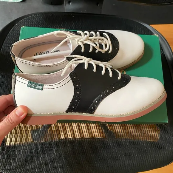 EASTLAND Leather Memory Foam Lace Up Oxfords Shoes