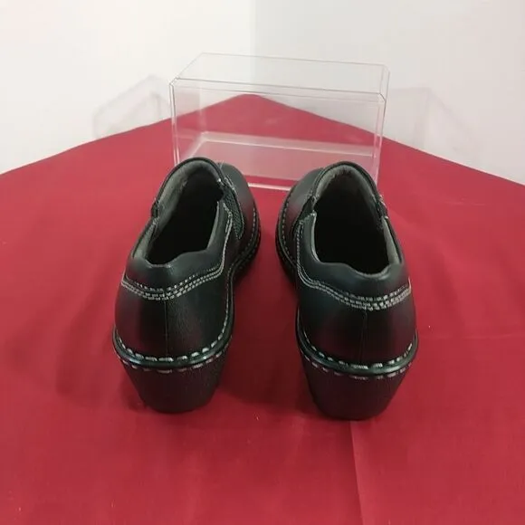 Eastland Shoes Womens 8M Amore Slip On Clog Loafer 3096-01 Black Leather Heels.