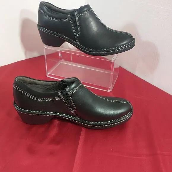 Eastland Shoes Womens 8M Amore Slip On Clog Loafer 3096-01 Black Leather Heels.