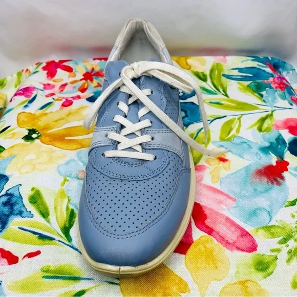 Ecco Blue Leather Athletic Walking Sneaker Shoes Size 7 Extra Width