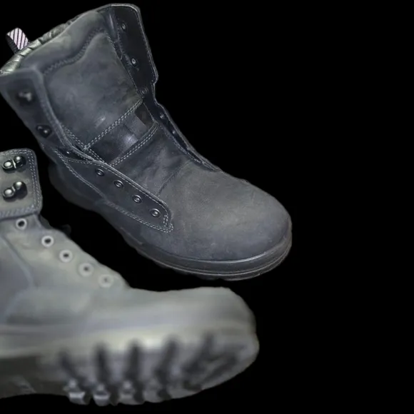 Ecco Boots