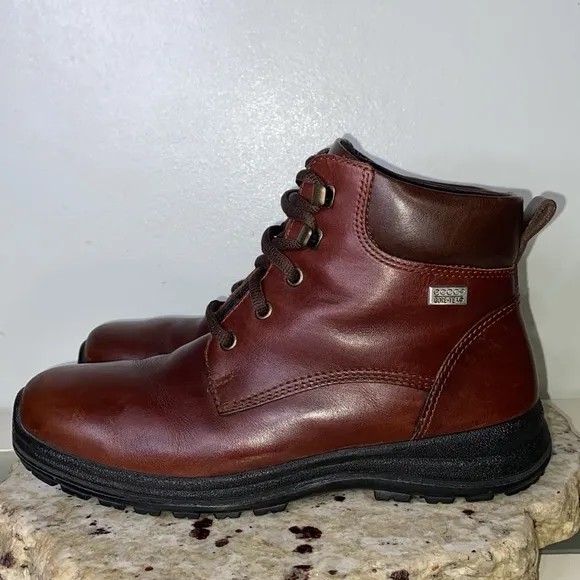 Ecco Gore-Tex Brown Leather Lace Up Mid Hiking Boots Size 40 (US 9-9.5)