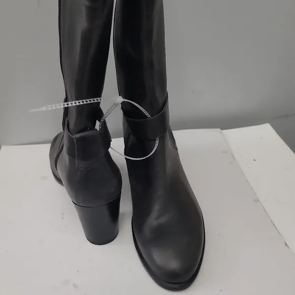 ECCO SHAPE 55 MOONLESS LEATHER BOOTS