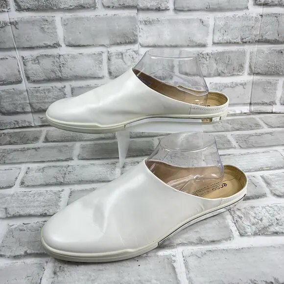 ECCO Simpil Women's Size 41 -10-10.5 US White Leather Mules Comfort Slides Shoes