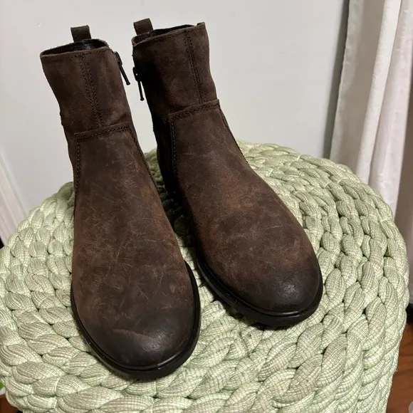 Ecco Touch 15 B Coffee Brown Oiled Leather Lightweight Flat Ankle Boots NWOB