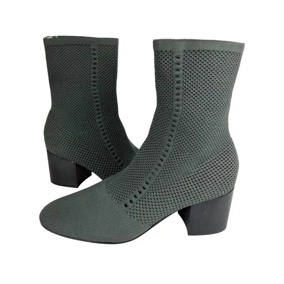 Eileen Fisher CHOICE Graphite Grey Mesh Knit Stretch Sock Ankle Booties Boots 10