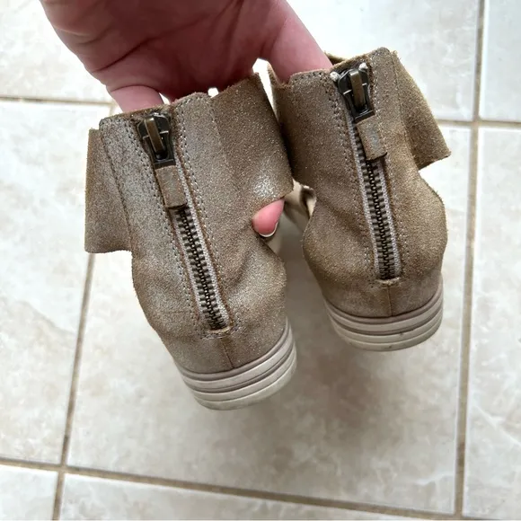 Eileen Fisher Sport Sandals Womens Silver Gold Metallic Open Toe Platform Sz 7