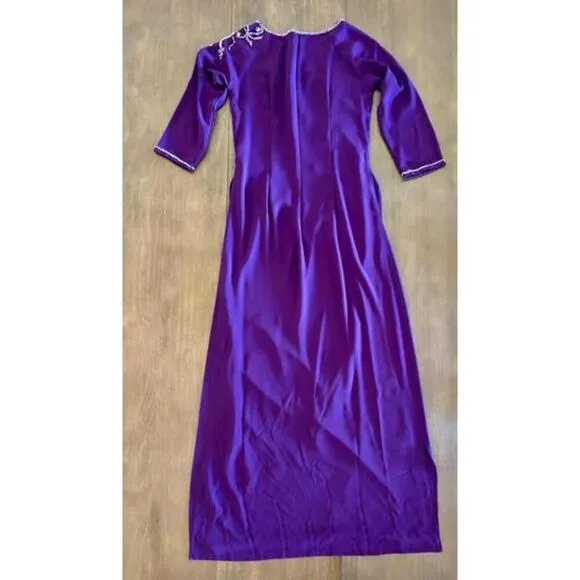 Elegant Purple Embroidered Dress with Floral Design