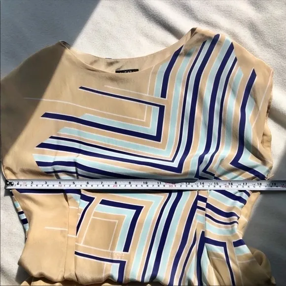 Escada 100% Silk dress yellow with geometric print size 40