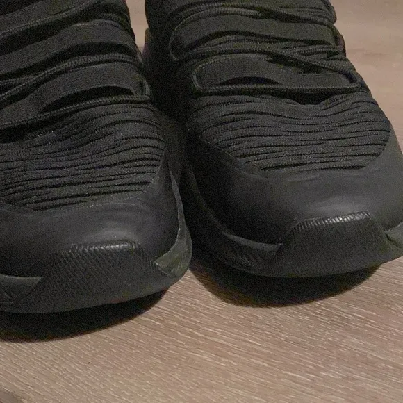 EUC [Jordan] Formula 23 Low All Black Mesh Fabric Athletic Sneakers Men’s Sz 11