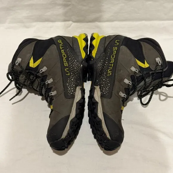EUC La Sportiva Nucleo GTX Hiking Boot, sz 9
