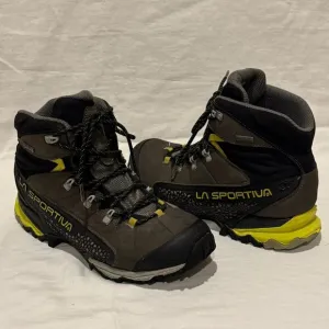 EUC La Sportiva Nucleo GTX Hiking Boot, sz 9