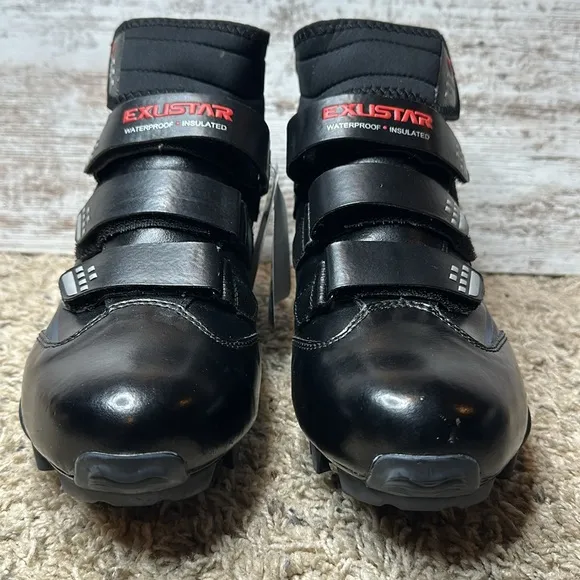 Exustar E-SM343 sz 9.5