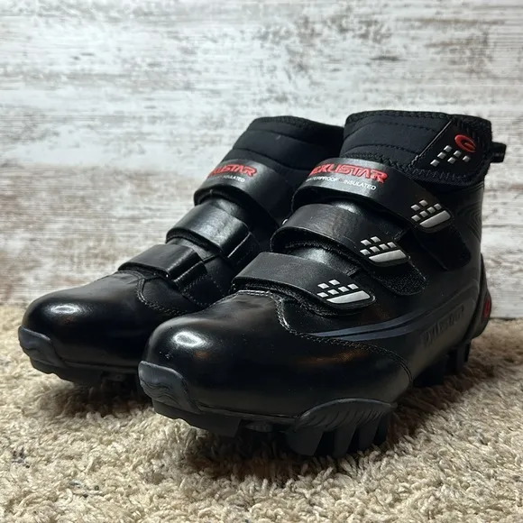 Exustar E-SM343 sz 9.5