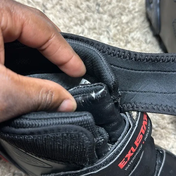 Exustar E-SM343 sz 9.5