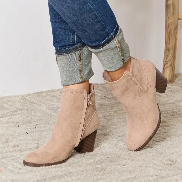 Fall Chic Heeled Bootie