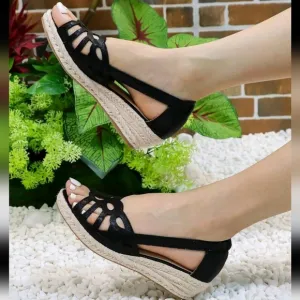 Fashionable Women Black Woven Grass Rope Wedge Heel Thick Sole Shoes