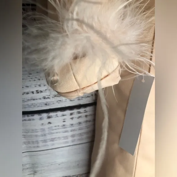 Feather Cuff Tuxedo CoatElegant Pink Peach Feather-Trimmed Coat