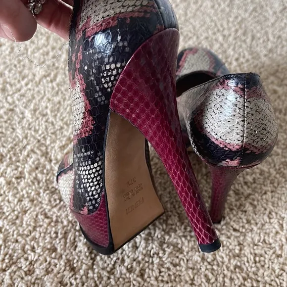 Fendi like new platform shoes , with logo on front. With anti slip on bottom