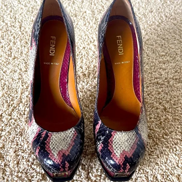 Fendi like new platform shoes , with logo on front. With anti slip on bottom