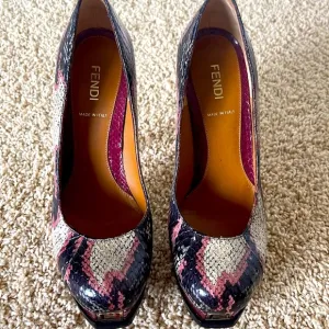 Fendi like new platform shoes , with logo on front. With anti slip on bottom