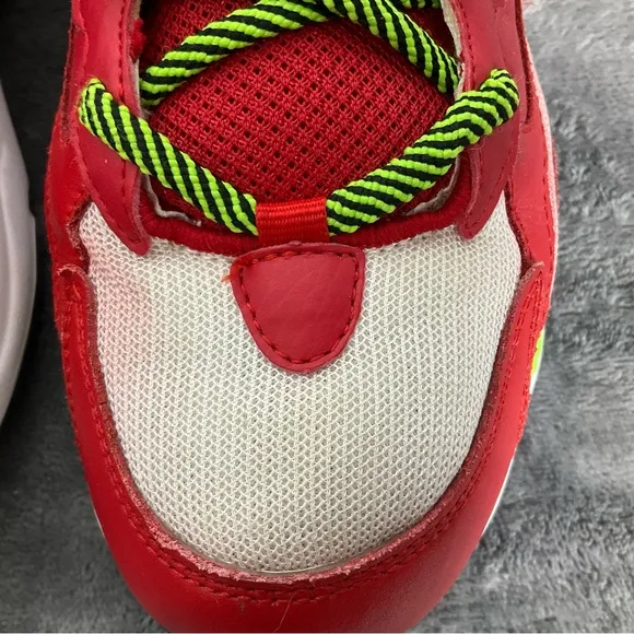 FILA Ray Tracer X Rugrats Red/White/Green Low Sneakers Shoe  Sz 8  Preowned