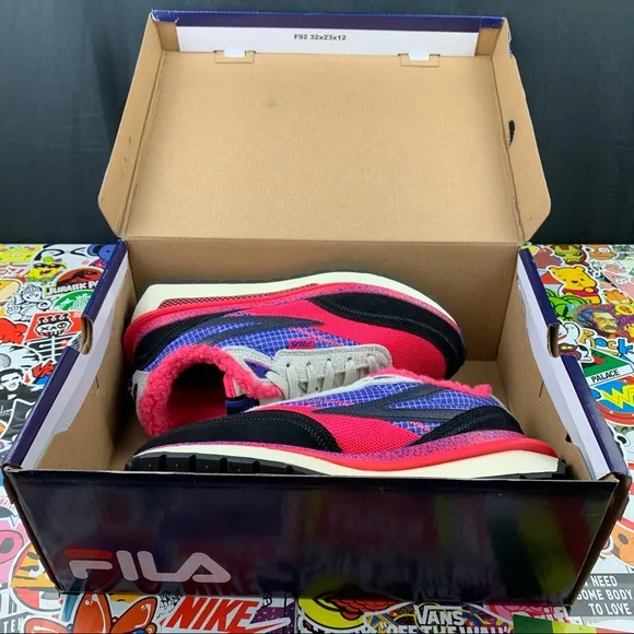 Fila Renno Hot Pink Fur Size 7 Womens