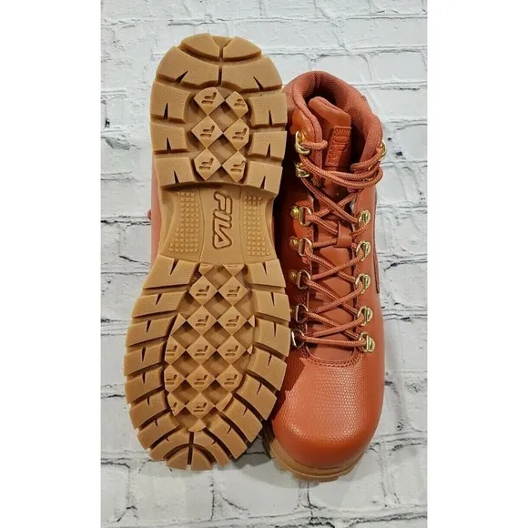FILA USA Diviner Hiking Sneaker Boots Tan 1HM00552-200 MENS SIZE 9
