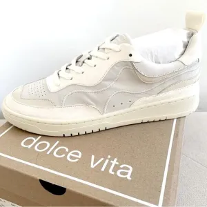 FINAL PRICE! Dolce Vita Adella Sneakers Off White Leather Shoes 9 NEW IN BOX