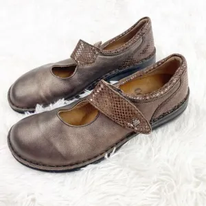 Finn Comfort Laval Leather MaryJane Shoes