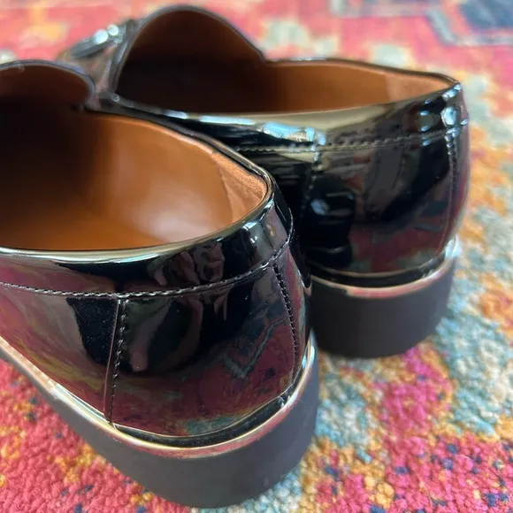 Franco Sarto | Women’s black Carolynn faux patent leather tassel toe loafers 8.5