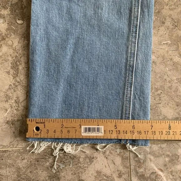 Frank &amp; Eileen The Monaghan Ripped Raw Hem Crop Straight Leg Mom Jeans 1987 Wash