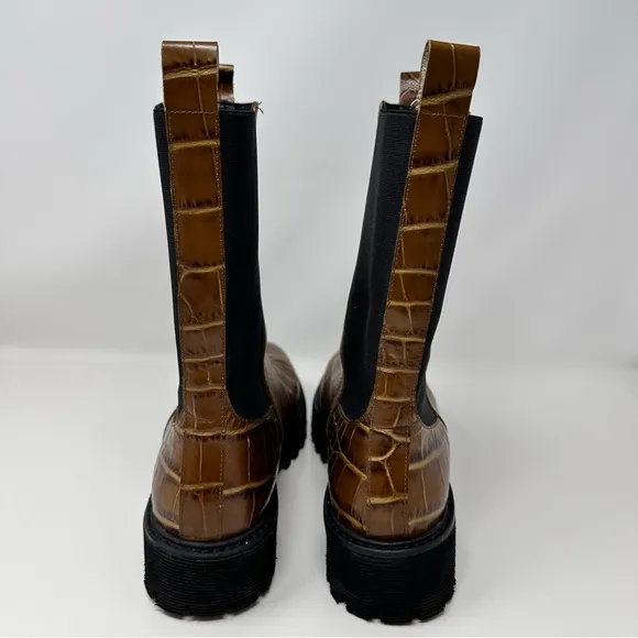 Freda Salvador Eli Mid Calf Boots Mocha Embossed Croc Size 9